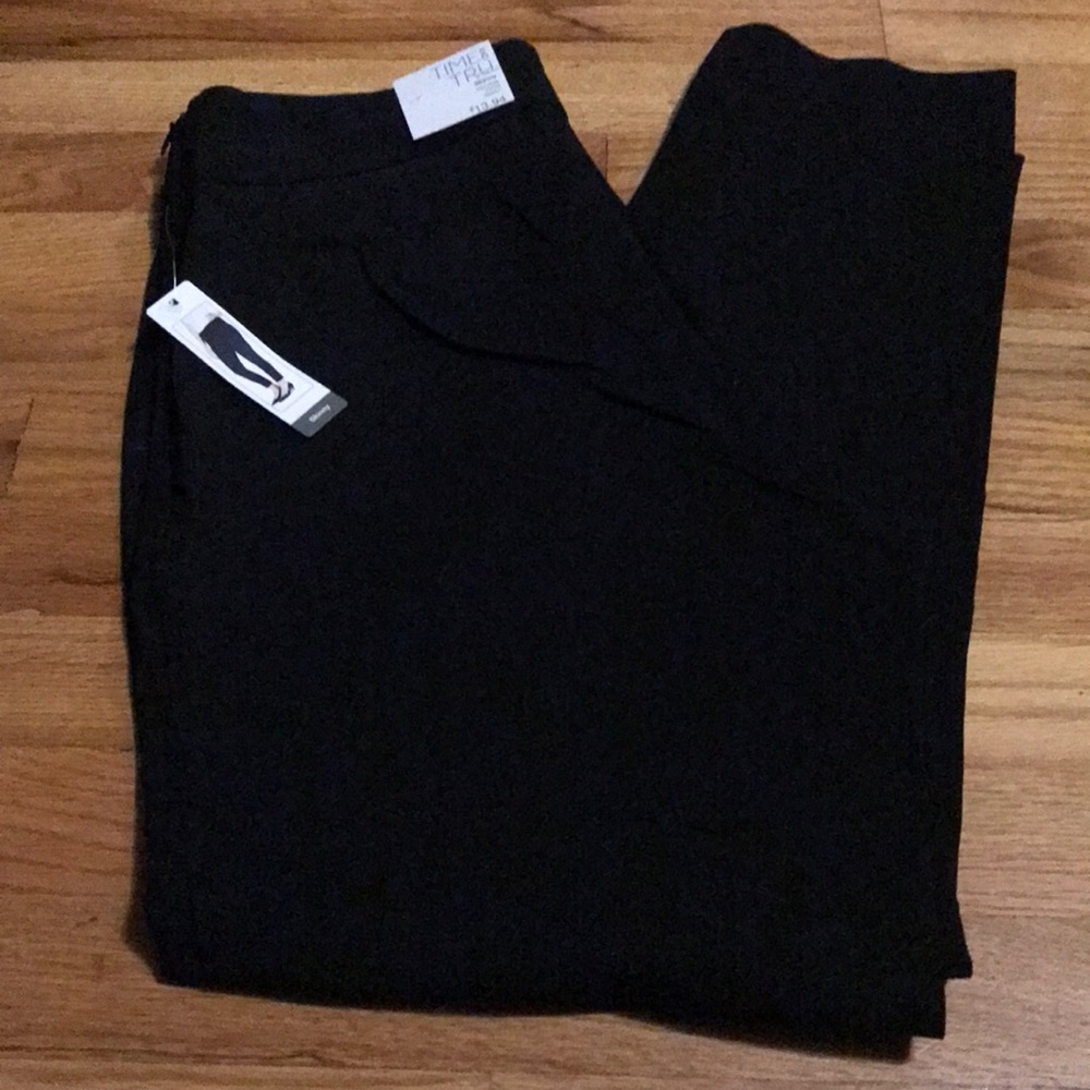NWT - Time and Tru Black Skinny Stretch Pants- Size 14